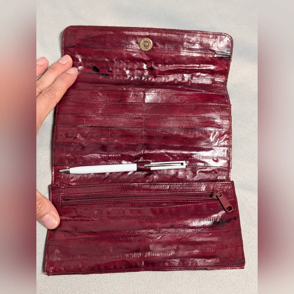 Vintage Burgundy Genuine Eel SkinLeather Trifold Wallet